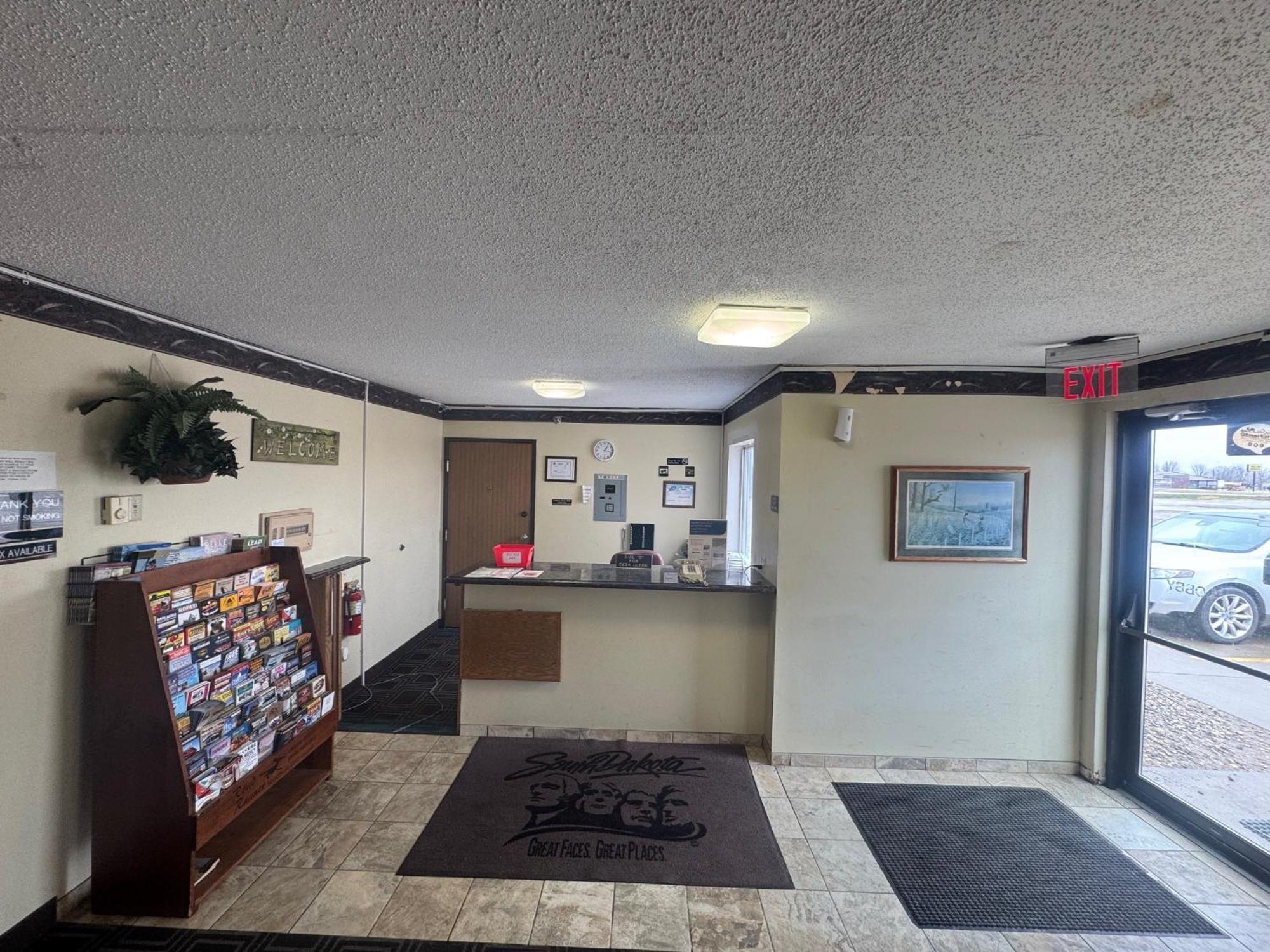 Smart Choice Inn Plankinton Kültér fotó