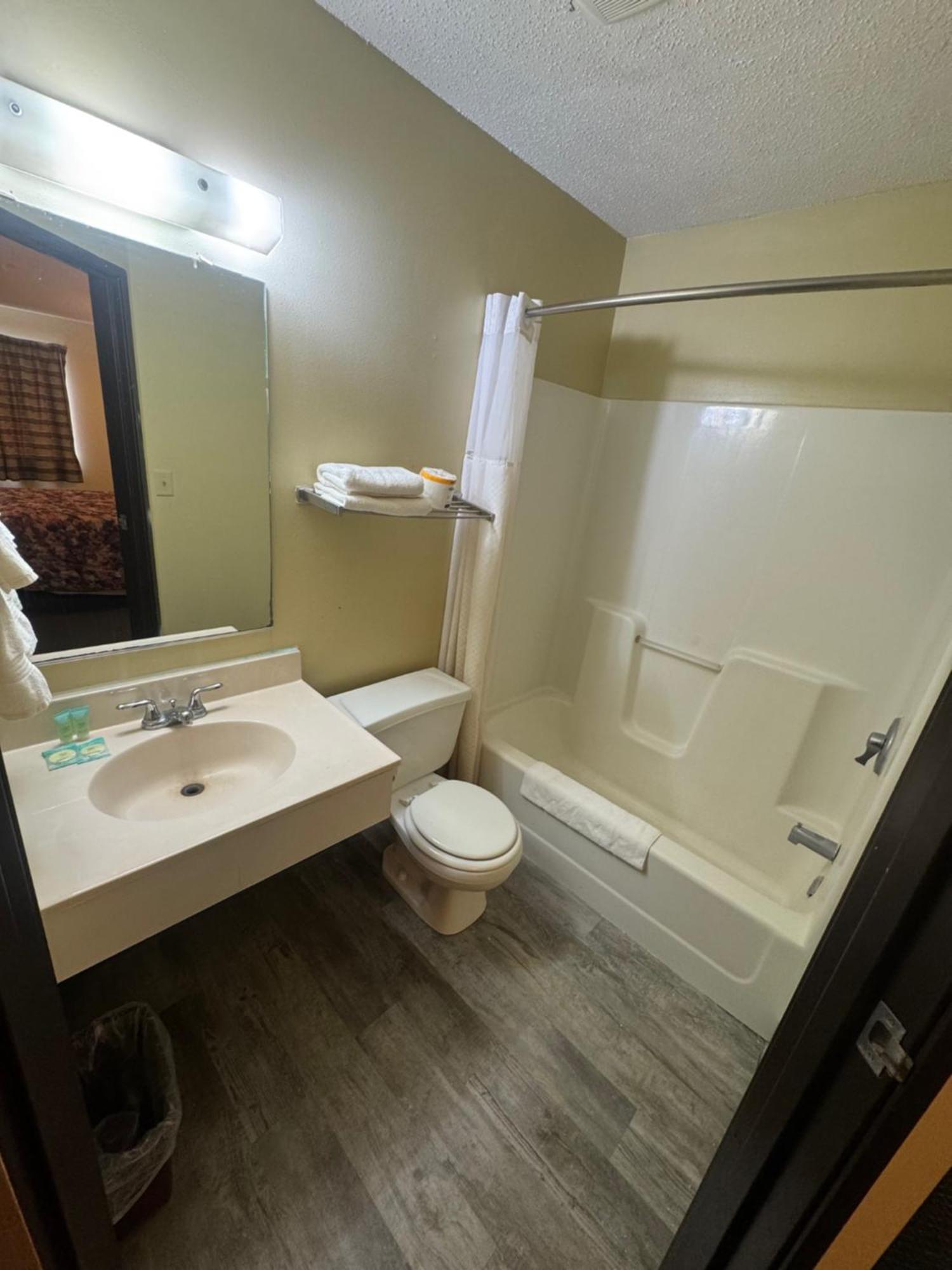 Smart Choice Inn Plankinton Kültér fotó